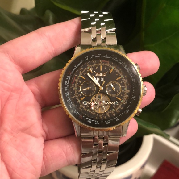 jaragar automatic watch